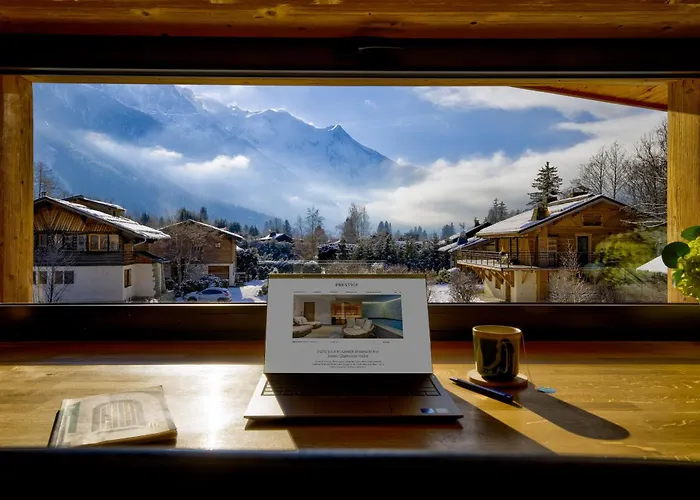 Josephine, Les Bois Chalet