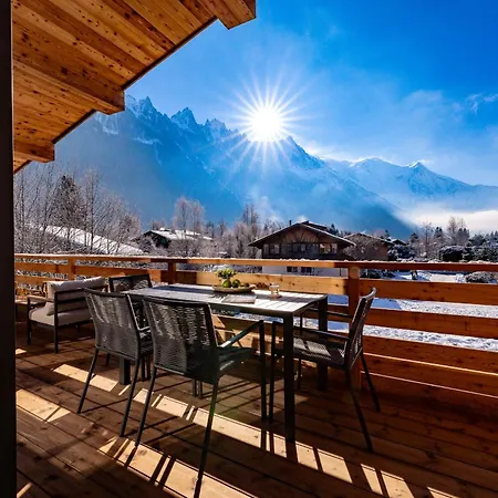 Josephine, Les Bois Dağ evi Chamonix