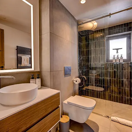 Josephine, Les Bois شاليه *